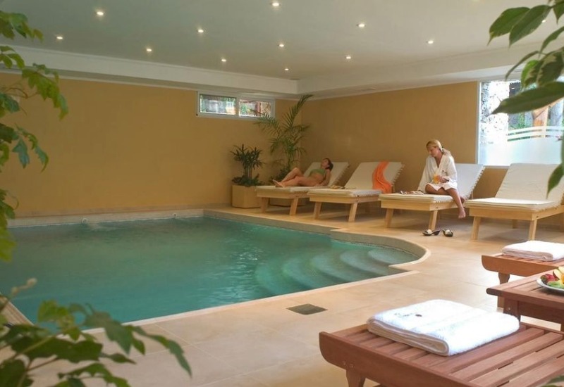 Piscina Interior